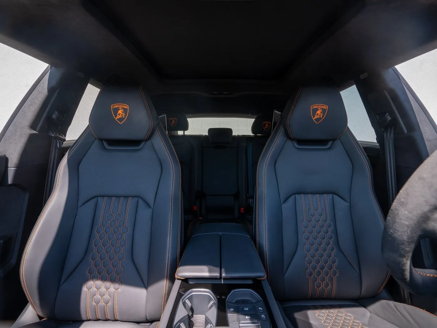 2026 Lamborghini Urus SE angeboten von einem Fachhändler in Singen, Deutschland, Foto 13 von 25
