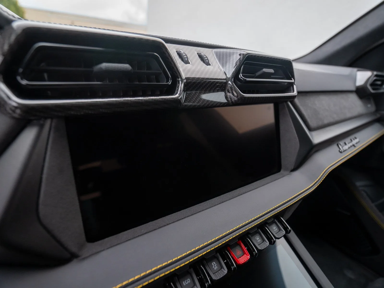 2026 Lamborghini Urus SE, 29/30