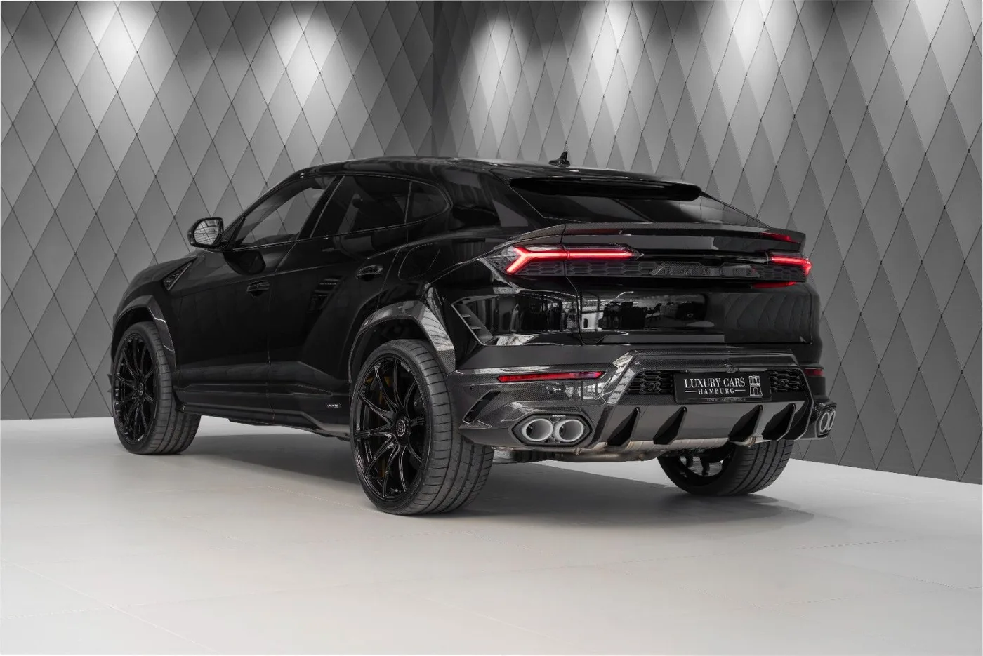 2026 Lamborghini Urus SE angeboten von einem Supersportwagenhändler in Schenefeld, Deutschland, Foto 5 von 25
