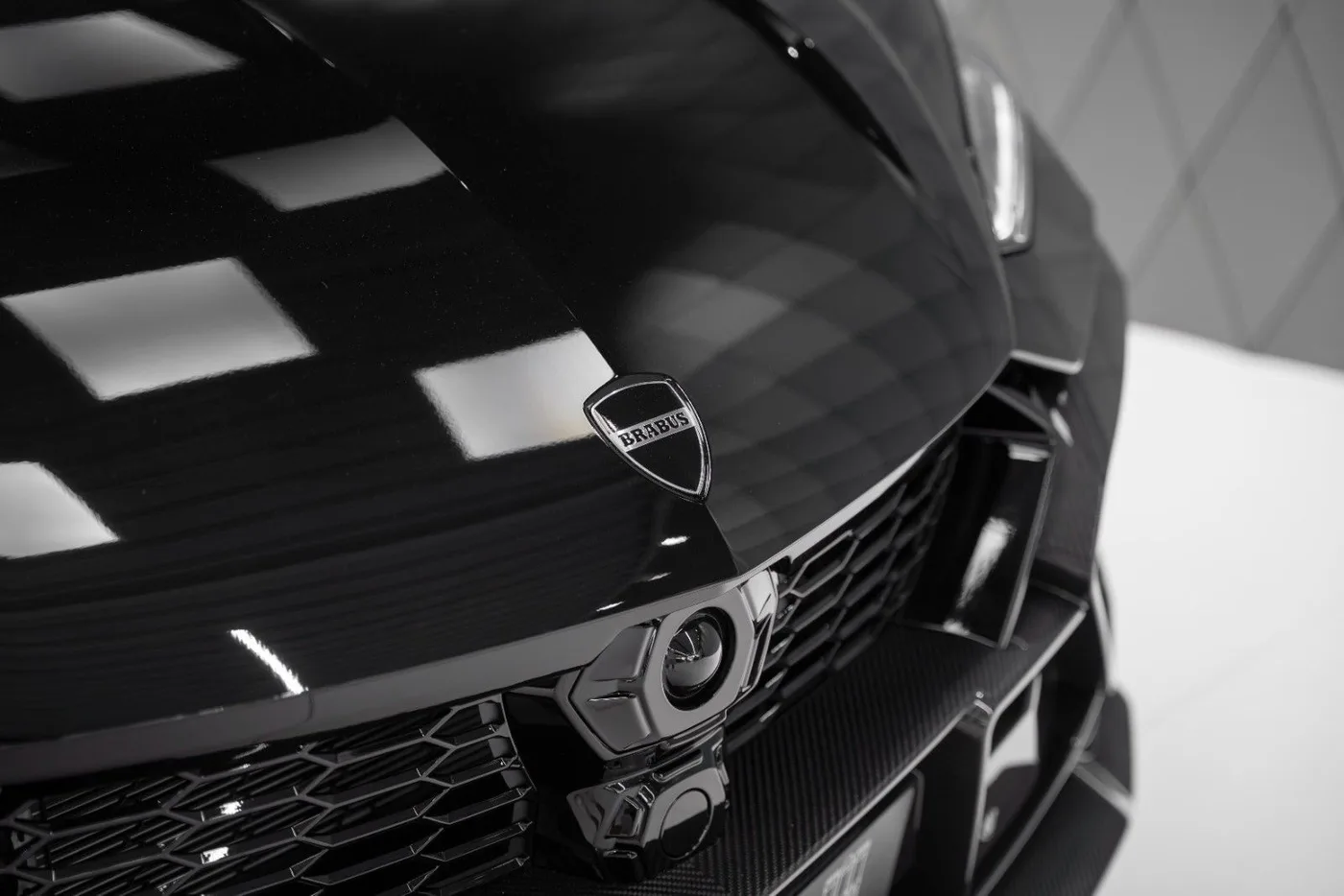 2026 Lamborghini Urus SE angeboten von einem Supersportwagenhändler in Schenefeld, Deutschland, Foto 8 von 25