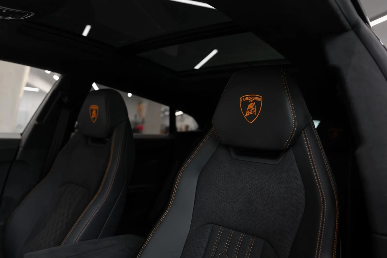2026 Lamborghini Urus SE, 8/19