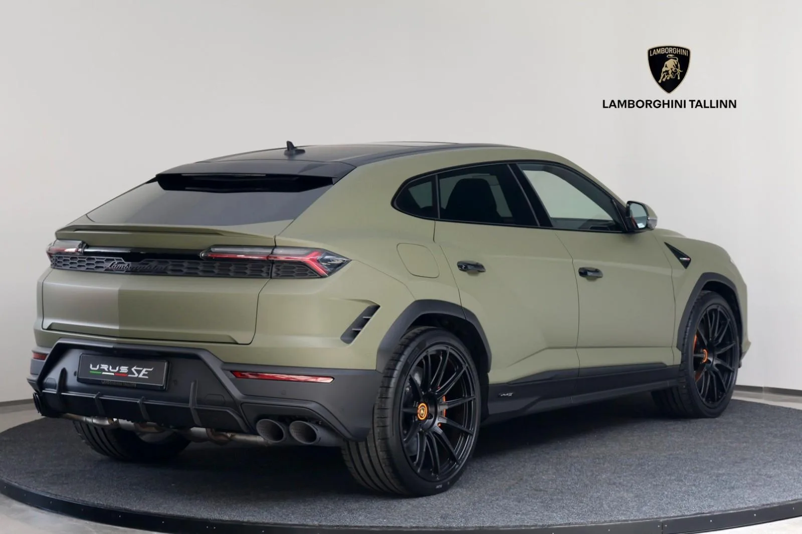 2026 Lamborghini Urus SE, 2/25