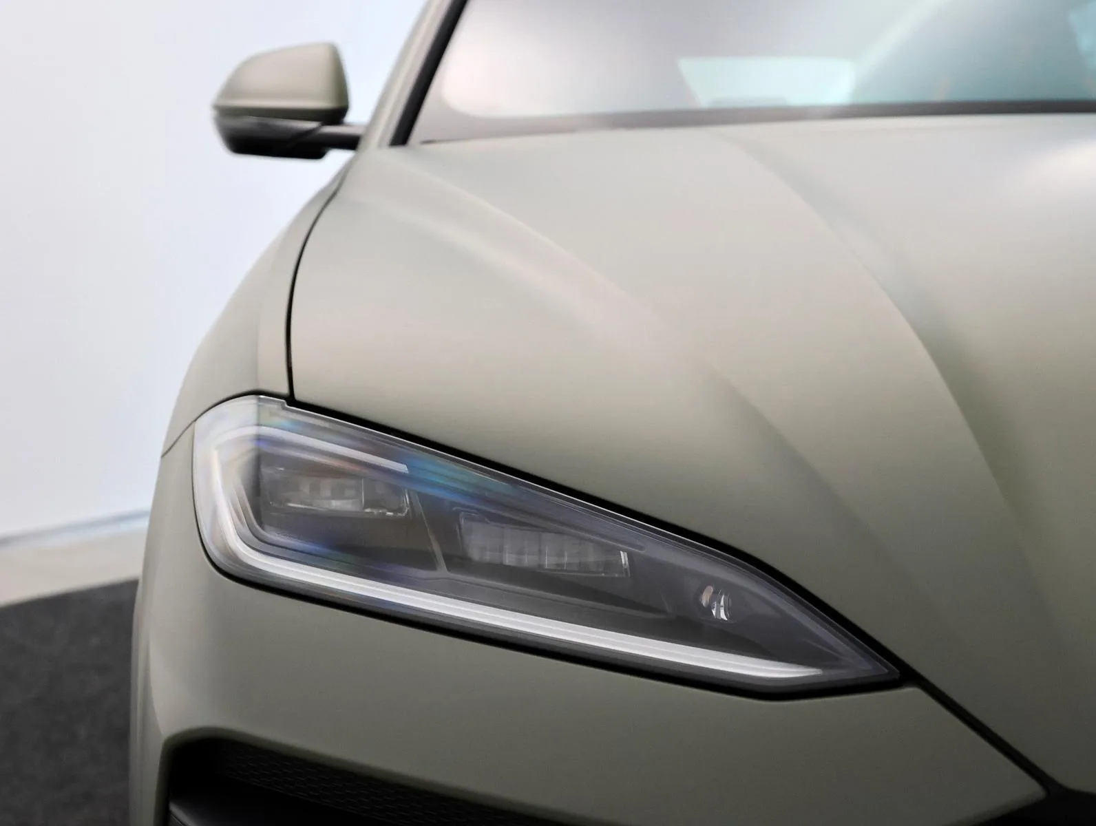 2026 Lamborghini Urus SE, 23/25