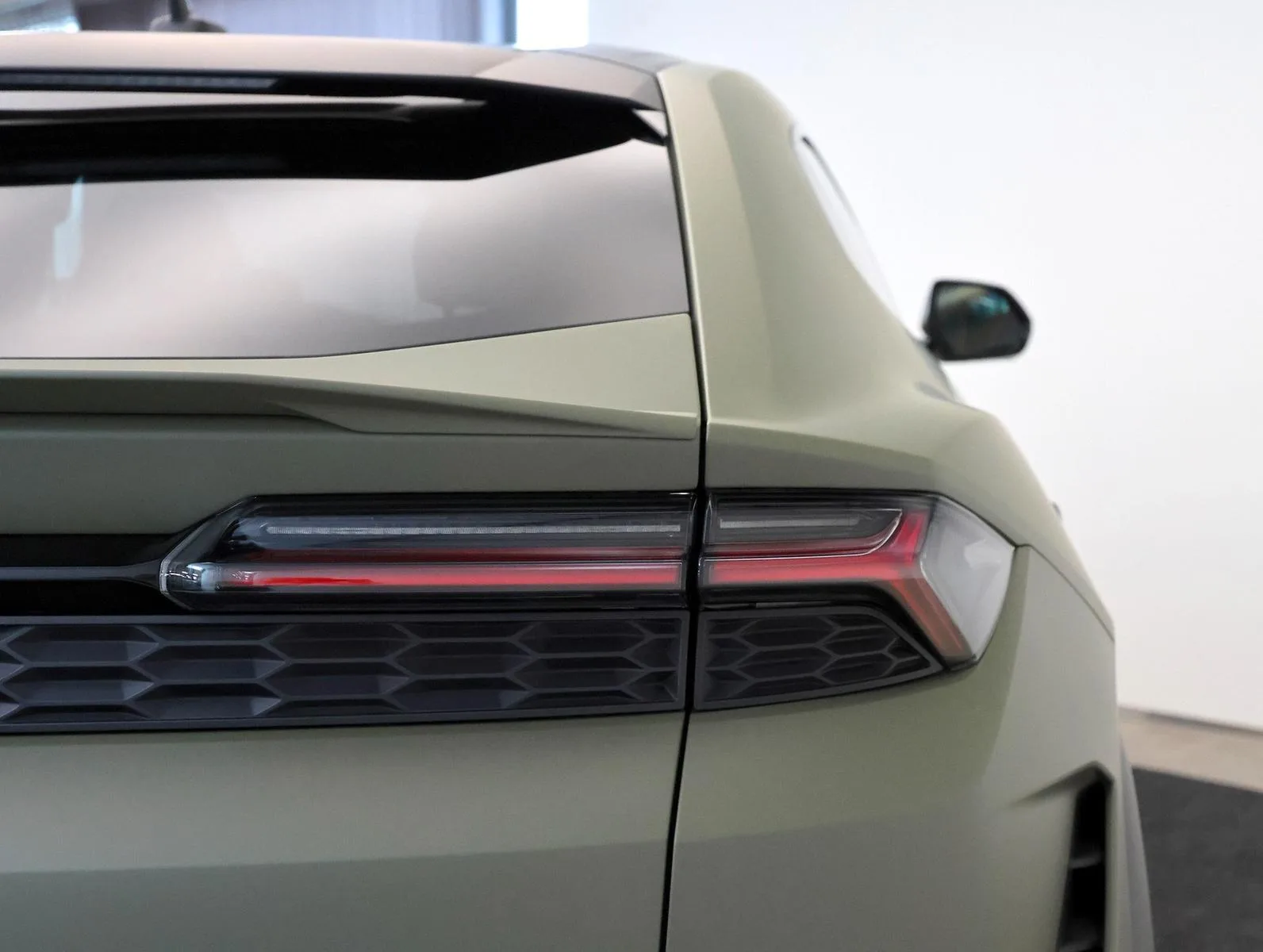 2026 Lamborghini Urus SE, 24/25