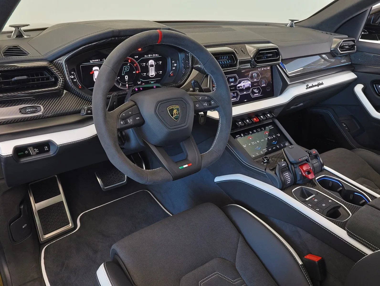 2026 Lamborghini Urus SE, 14/24