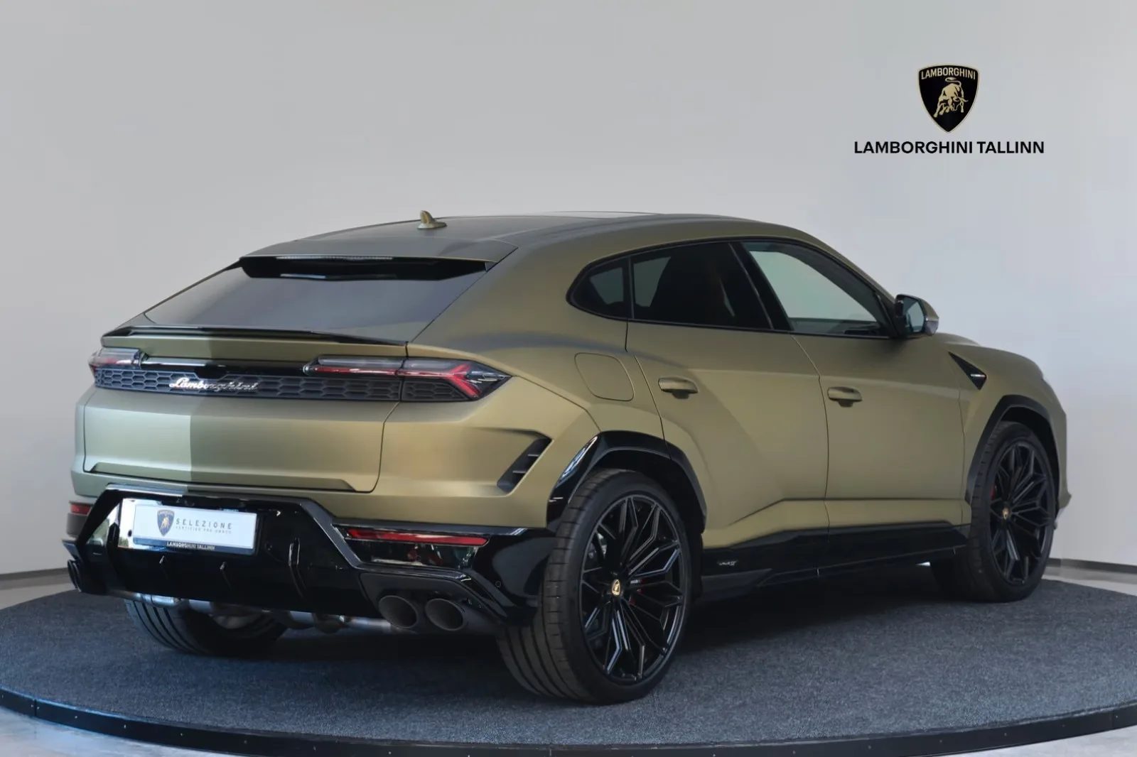 2026 Lamborghini Urus SE, 2/25