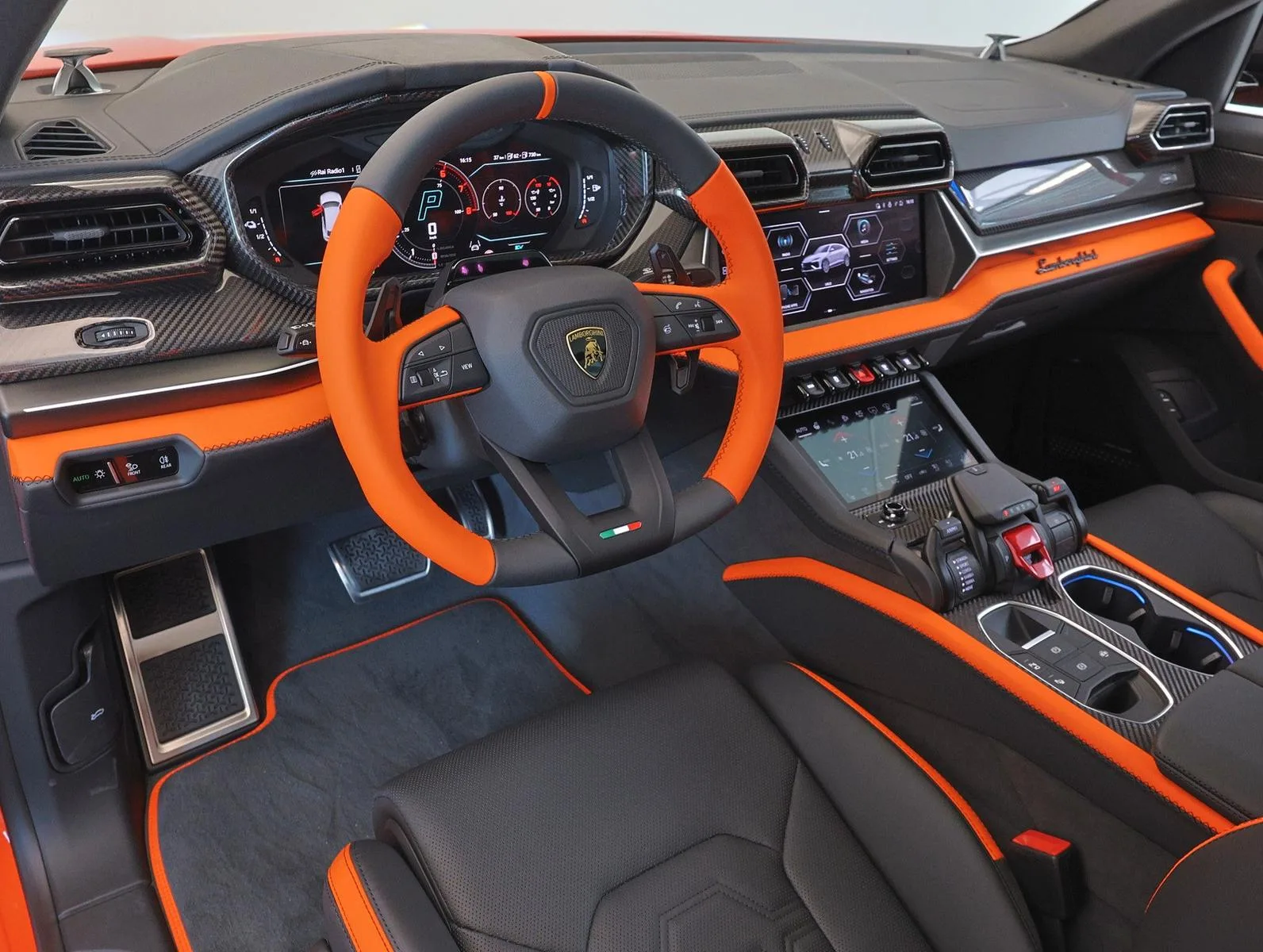 2026 Lamborghini Urus SE, 7/23