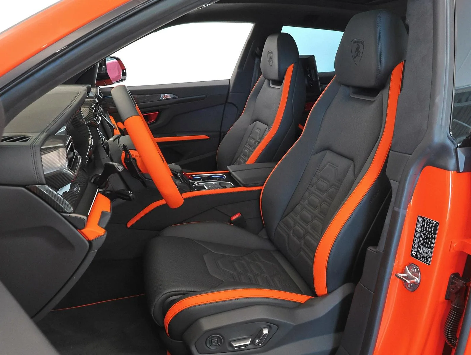 2026 Lamborghini Urus SE, 8/23
