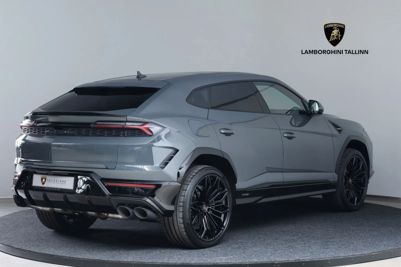 2026 Lamborghini Urus SE, 2/23