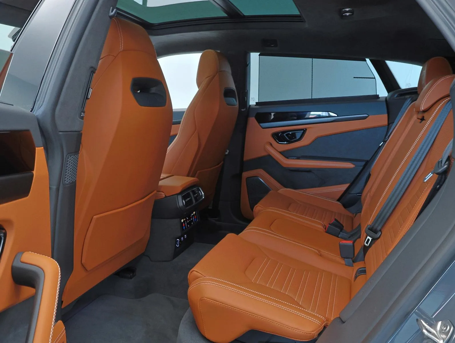 2026 Lamborghini Urus SE, 8/23