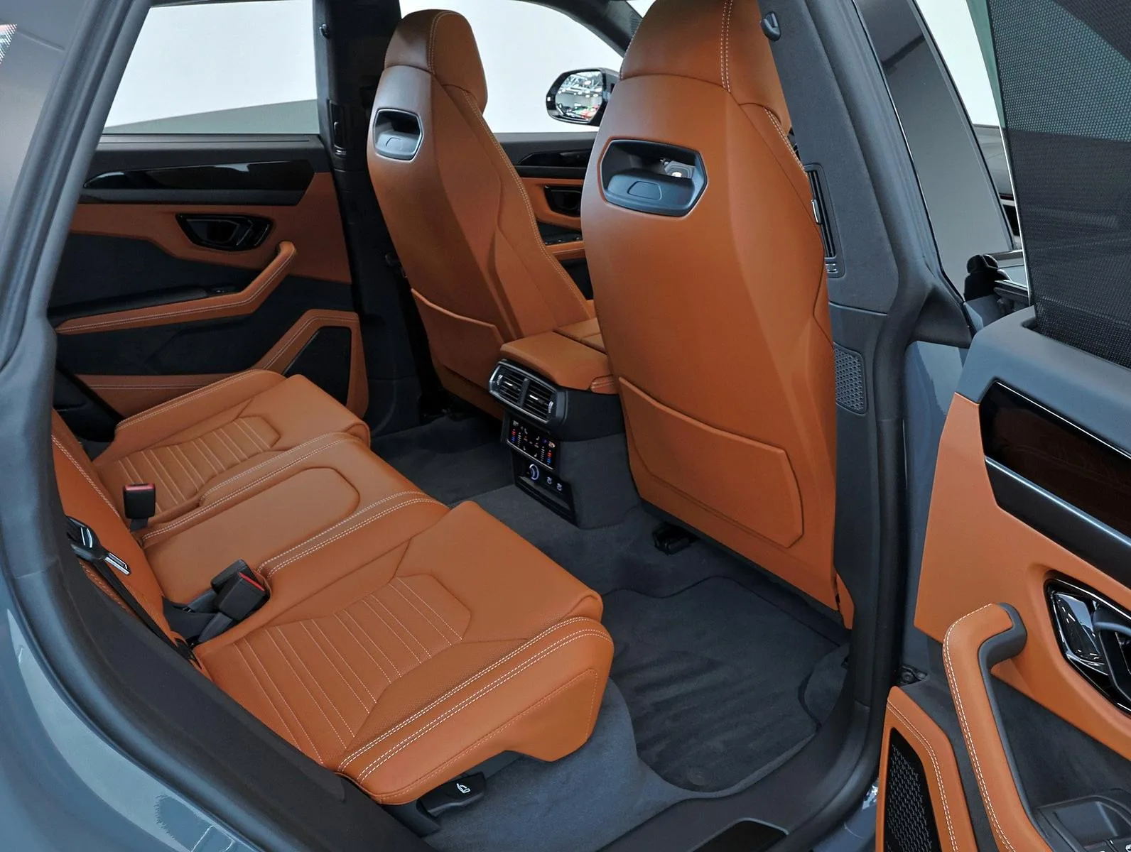 2026 Lamborghini Urus SE, 11/23