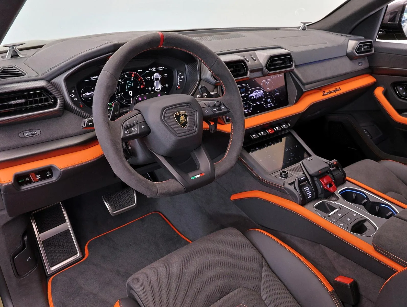 2026 Lamborghini Urus SE, 7/27