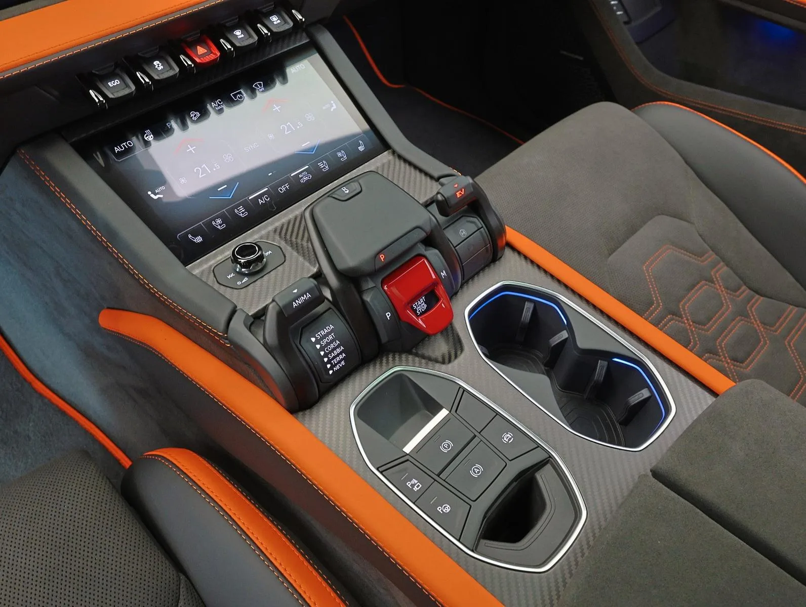 2026 Lamborghini Urus SE, 8/27