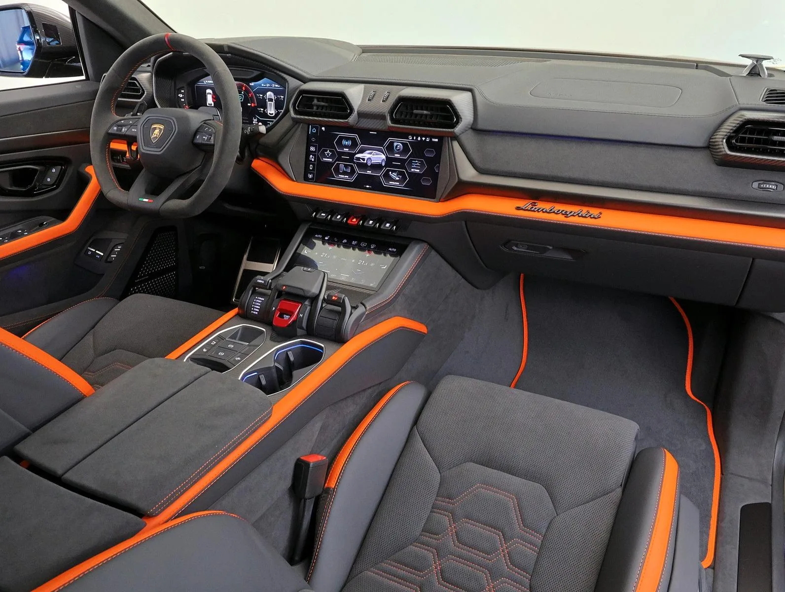 2026 Lamborghini Urus SE, 16/27