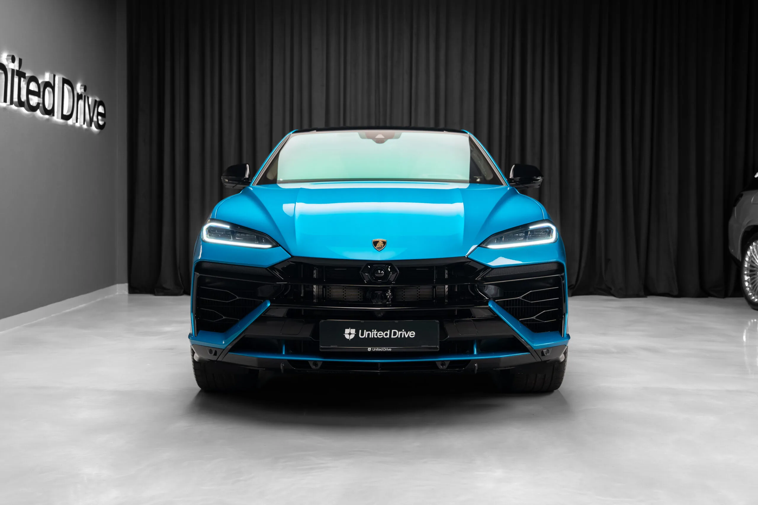 2026 Lamborghini Urus SE, 2/30