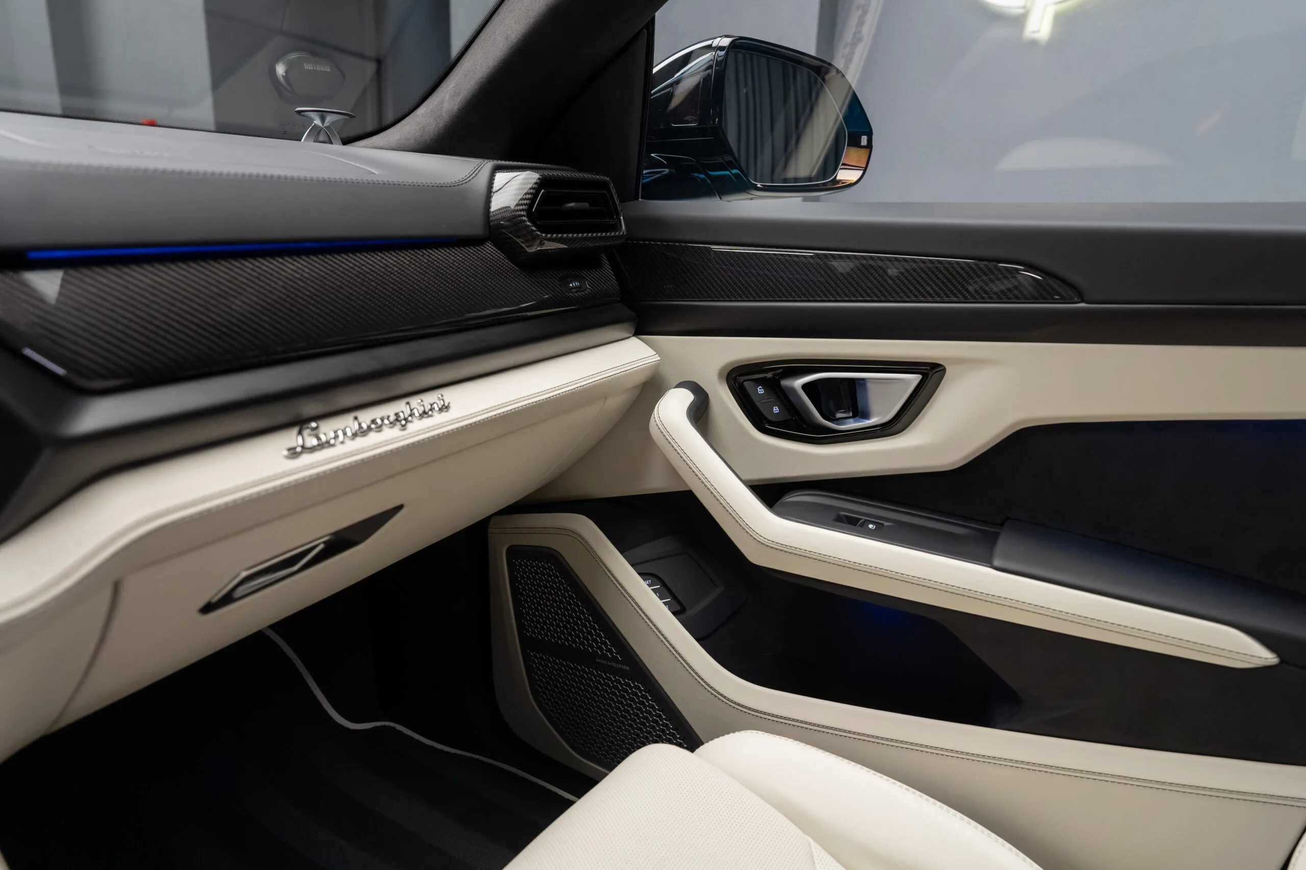 2026 Lamborghini Urus SE, 21/30