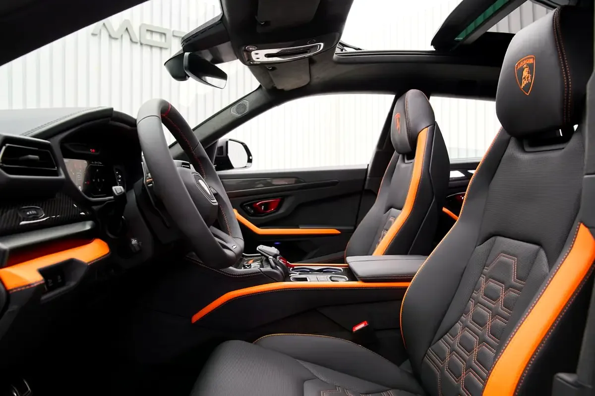 2026 Lamborghini Urus SE, 10/12