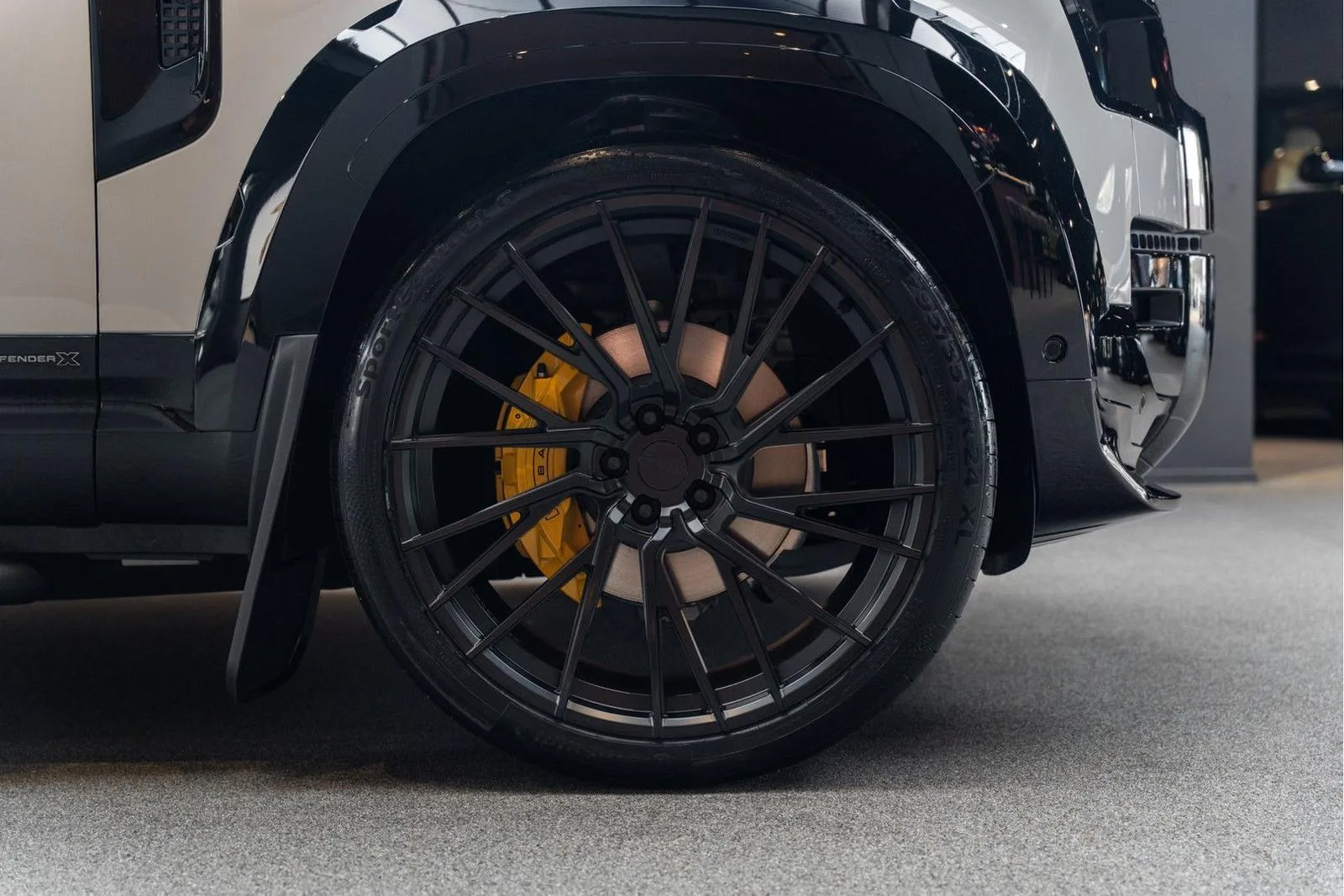 2026 Land Rover Defender 110 X Urban Automotive, 14/30