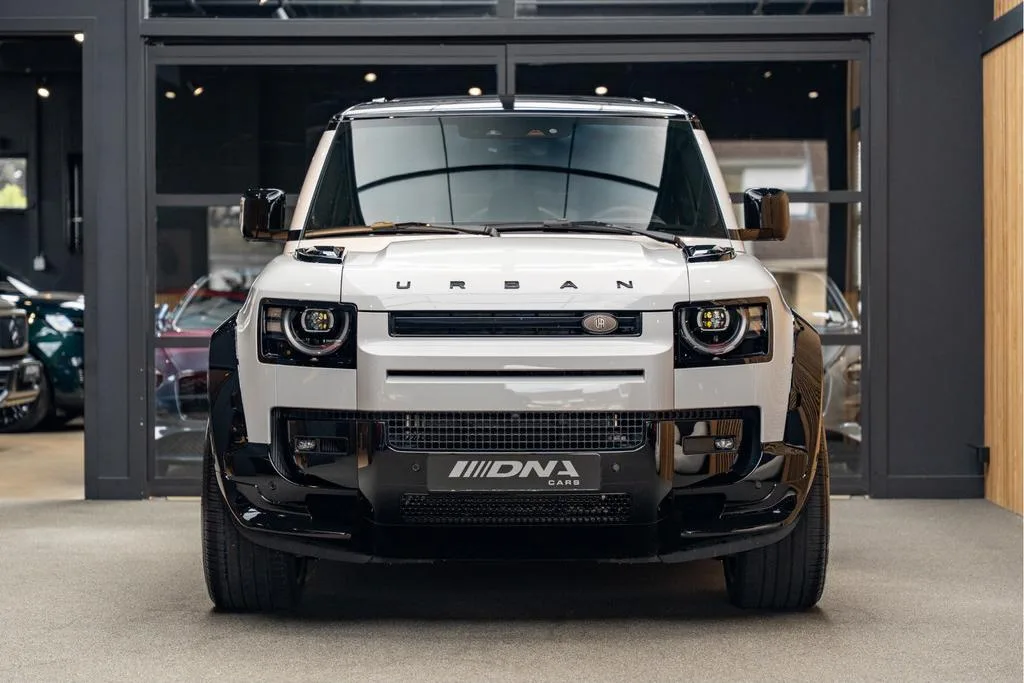 2026 Land Rover Defender 110 X-Dynamic SE Urban Automotive, 2/30