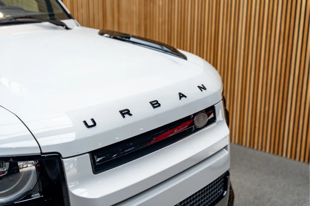 2026 Land Rover Defender 110 X-Dynamic SE Urban Automotive, 15/30