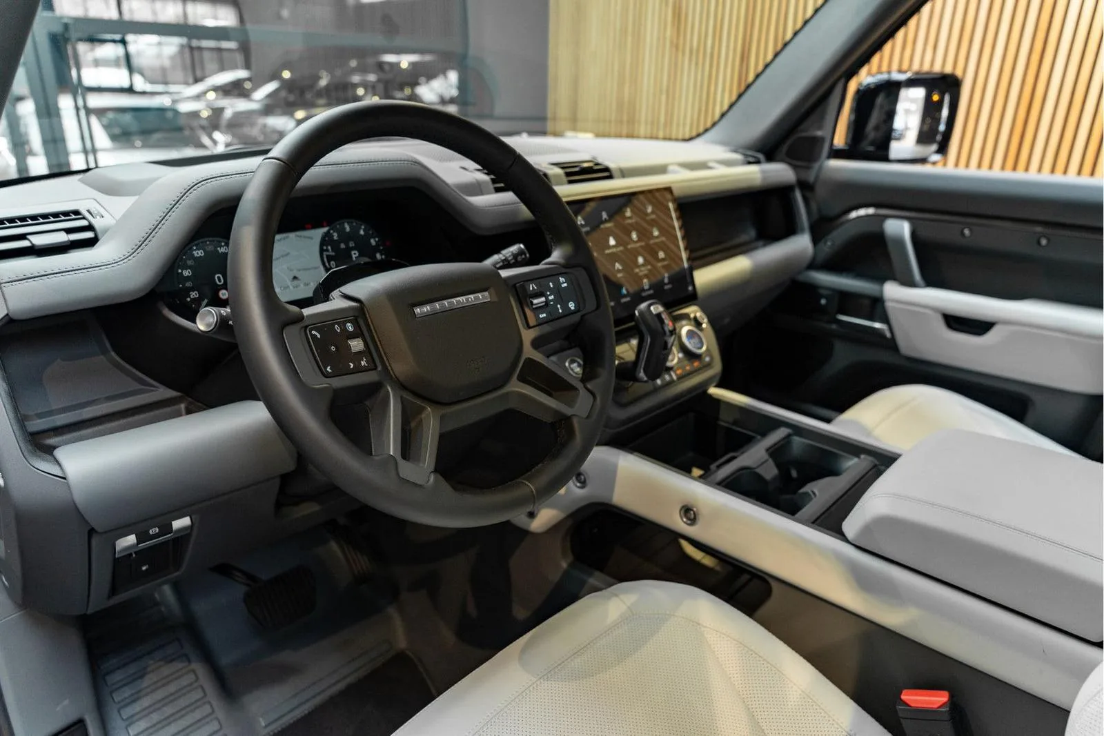 2026 Land Rover Defender 110 X-Dynamic HSE Urban Automotive Widetrack, 6/30