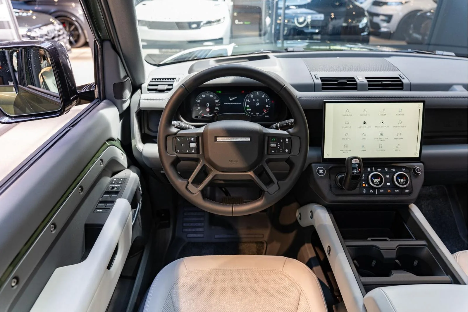 2026 Land Rover Defender 110 X-Dynamic HSE, 24/30