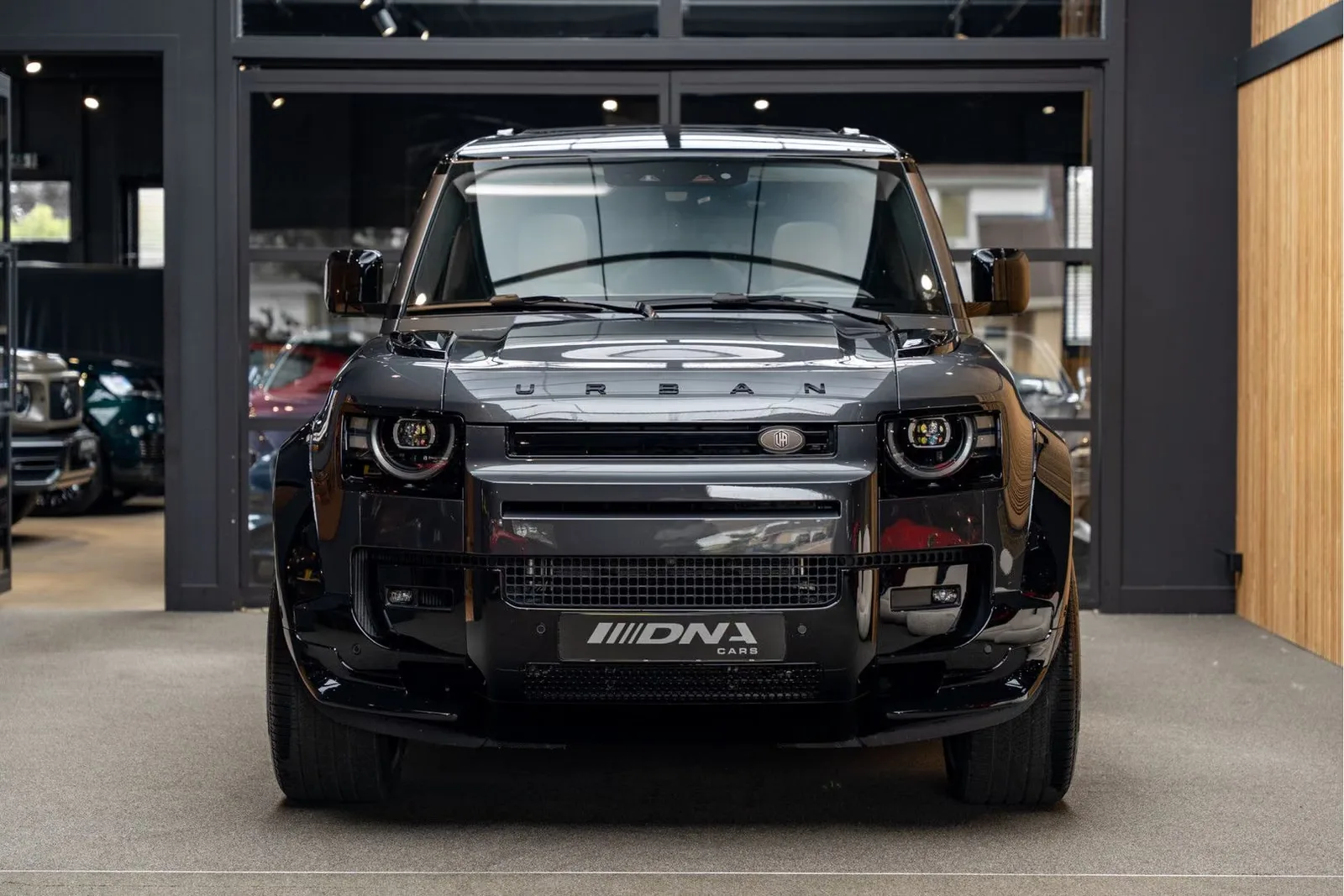 2026 Land Rover Defender 110 X-Dynamic SE Urban Automotive, 2/30
