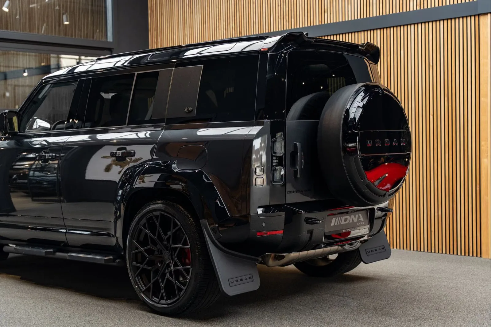 2026 Land Rover Defender 110 X-Dynamic SE Urban Automotive, 12/30