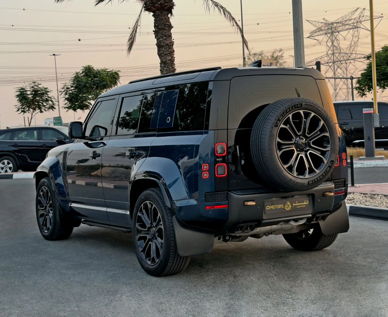 2026 Land Rover Defender 110 Octa P635 proposée par un concessionnaire spécialisé à Dubai, Émirats arabes unis, photo 5 sur 13