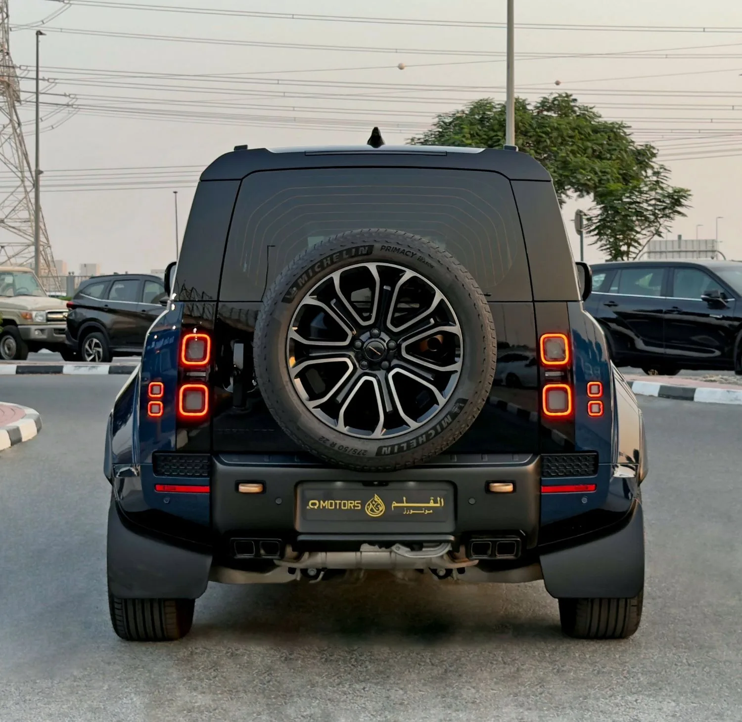 2026 Land Rover Defender 110 Octa P635 proposée par un concessionnaire spécialisé à Dubai, Émirats arabes unis, photo 6 sur 13