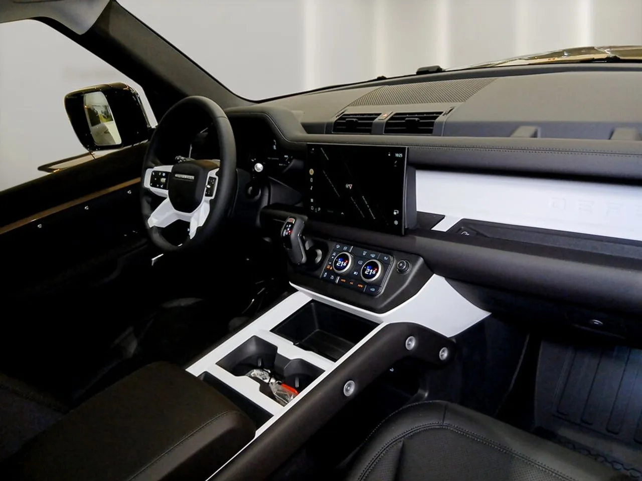 2026 Land Rover Defender, 15/22