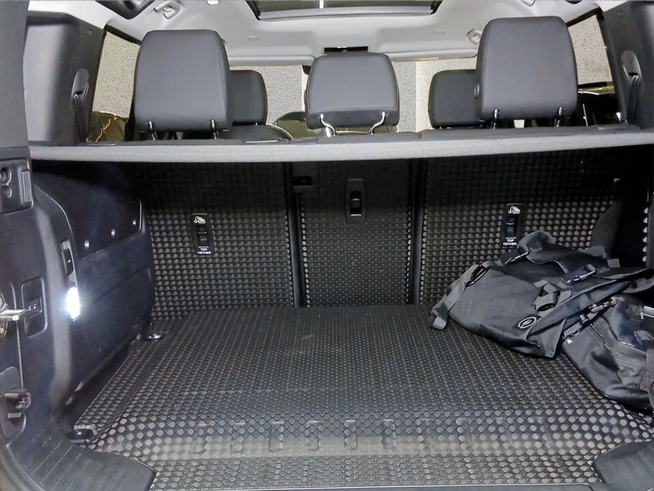 2026 Land Rover Defender, 22/22