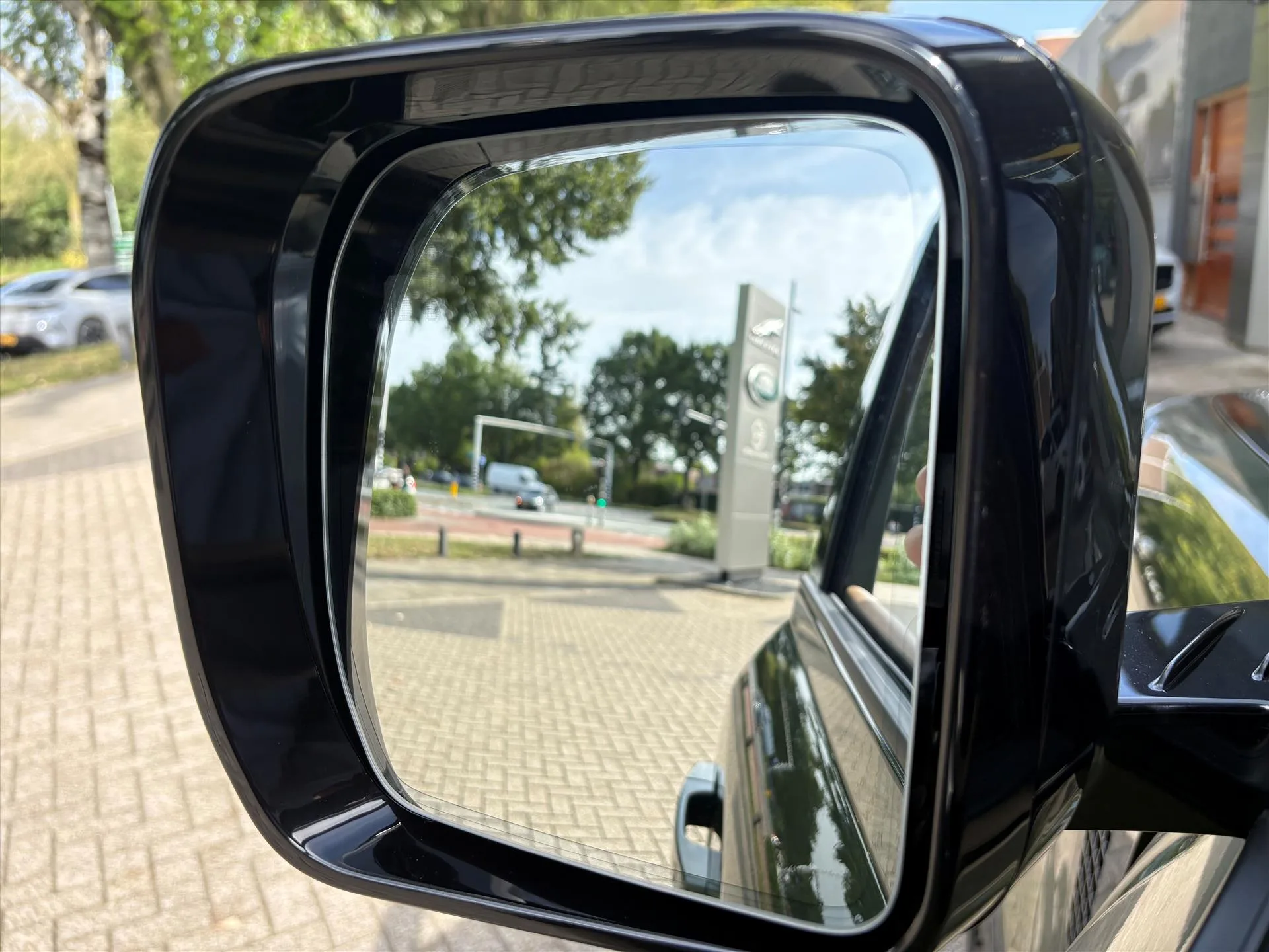 2026 Land Rover Defender, 21/30