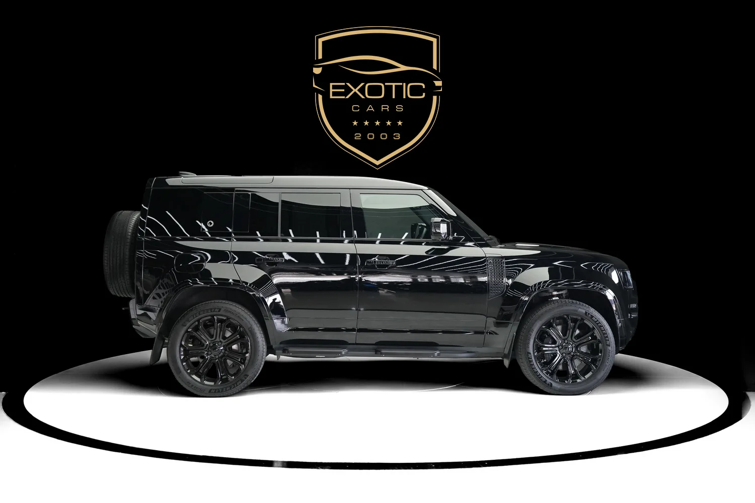 2026 Land Rover Defender OCTA Black, 14/16