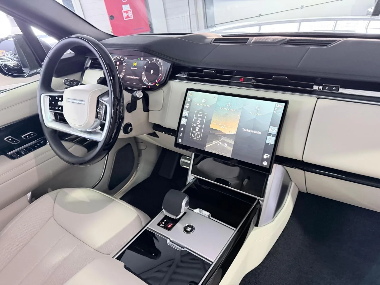 2026 Land Rover Range Rover Autobiography, 15/30