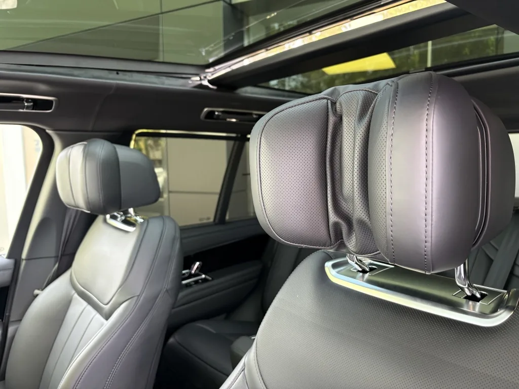 2026 Land Rover Range Rover, 12/30