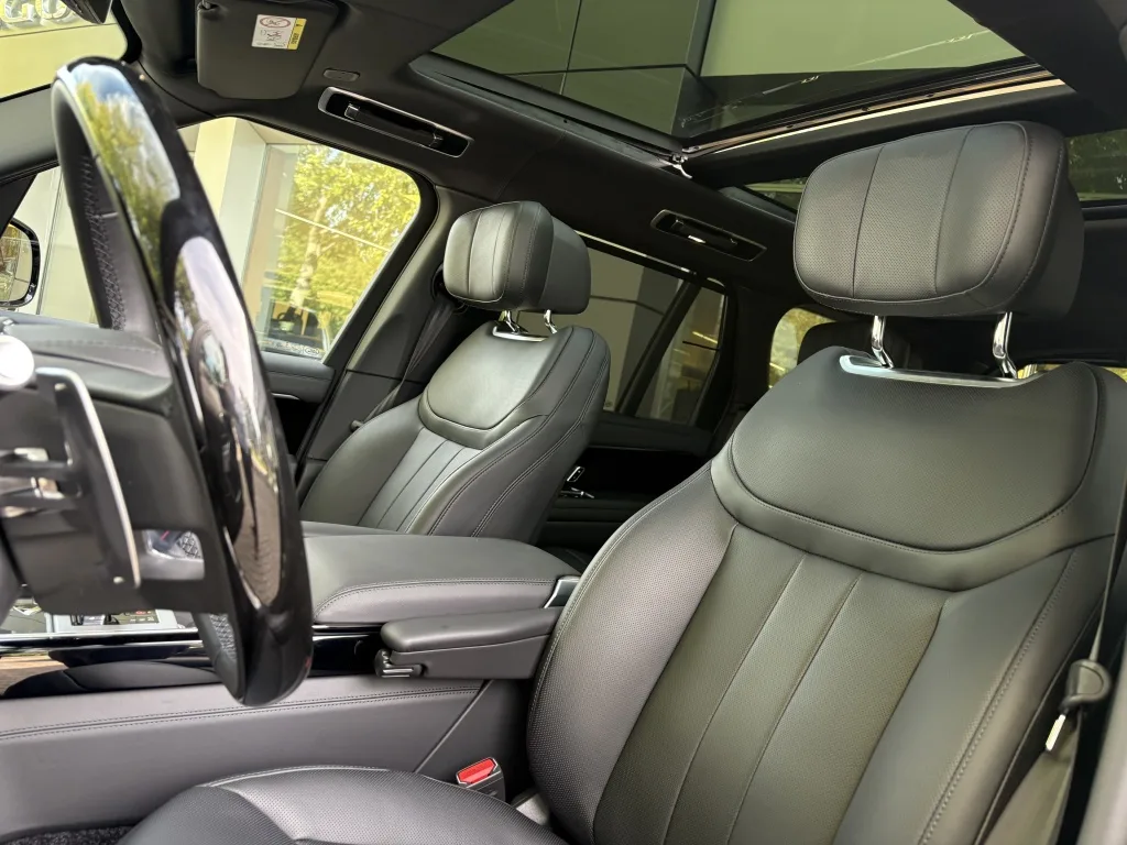 2026 Land Rover Range Rover, 13/30