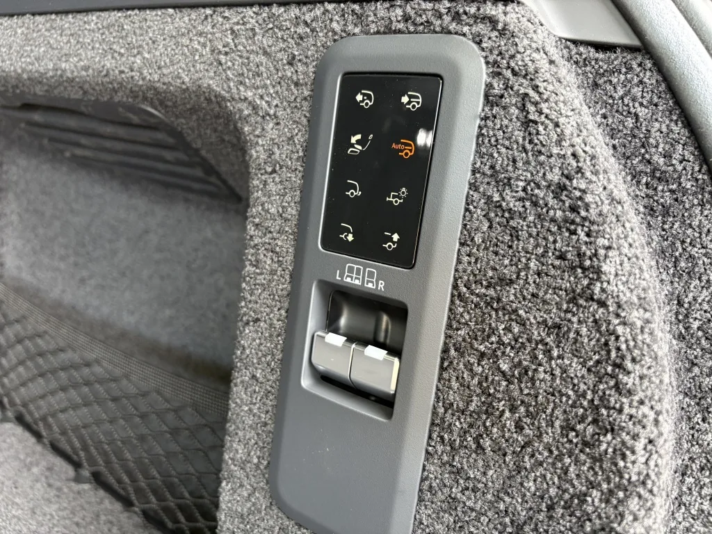 2026 Land Rover Range Rover, 22/30
