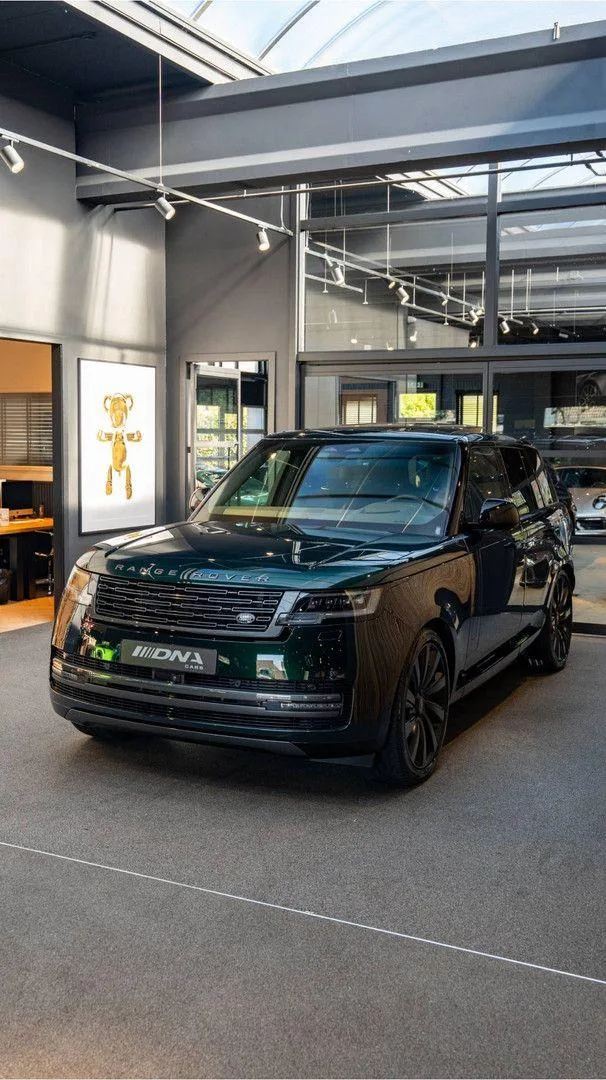 2026 Land Rover Range Rover P550e Autobiography, 30/30