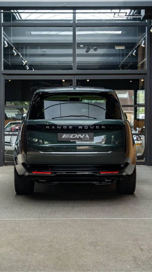 2026 Land Rover Range Rover P460e HSE, 23/30