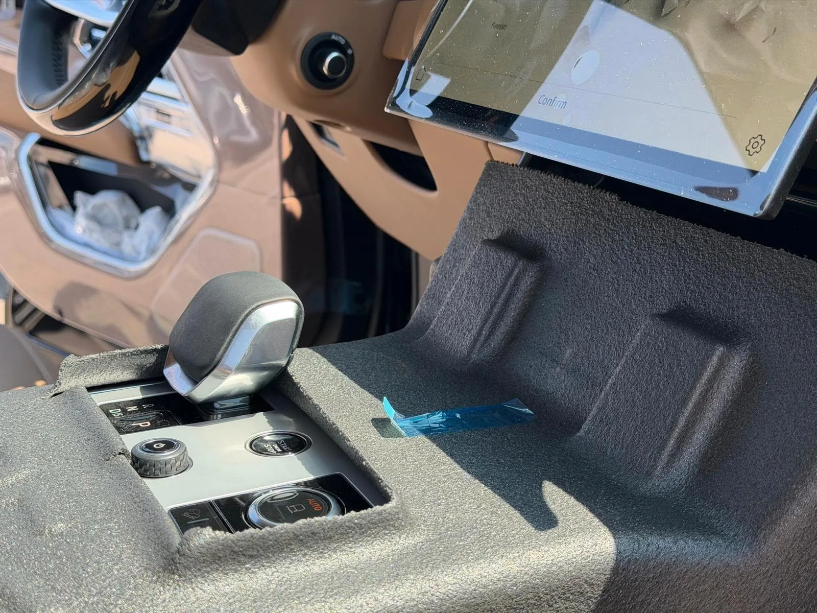 2026 Land Rover Range Rover P540 Autobiography, 6/6