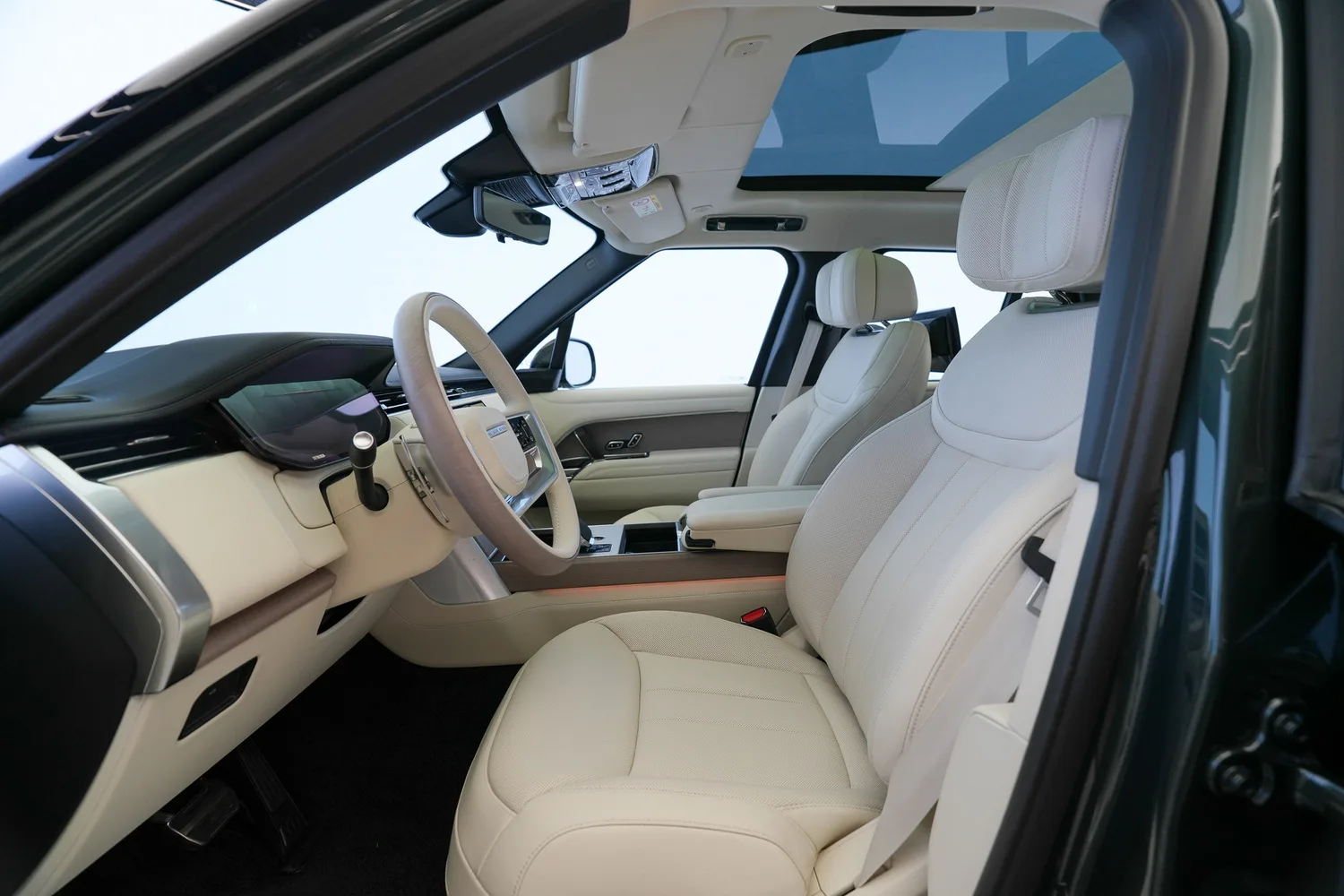 2026 Land Rover Range Rover Autobiography P400, 4/19