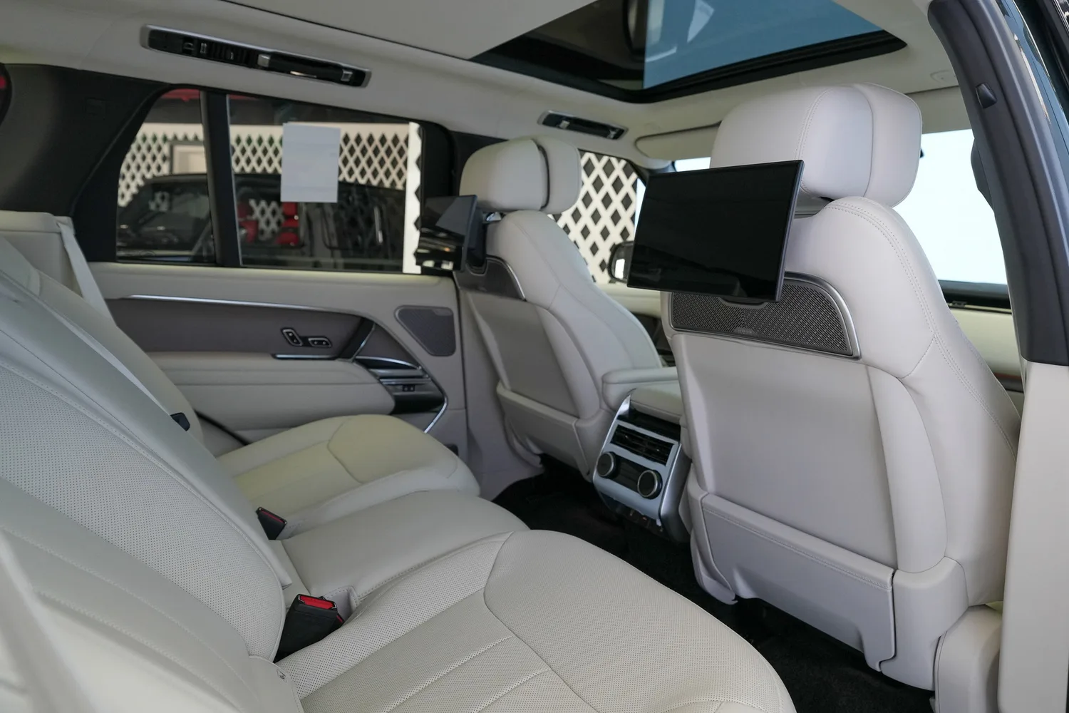 2026 Land Rover Range Rover Autobiography P400, 10/19