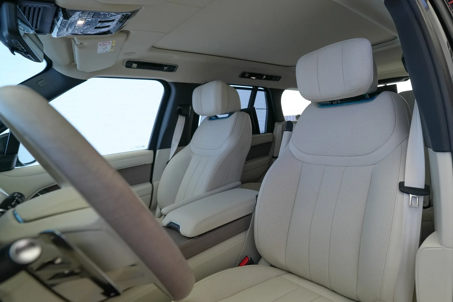 2026 Land Rover Range Rover Autobiography P530, 4/19