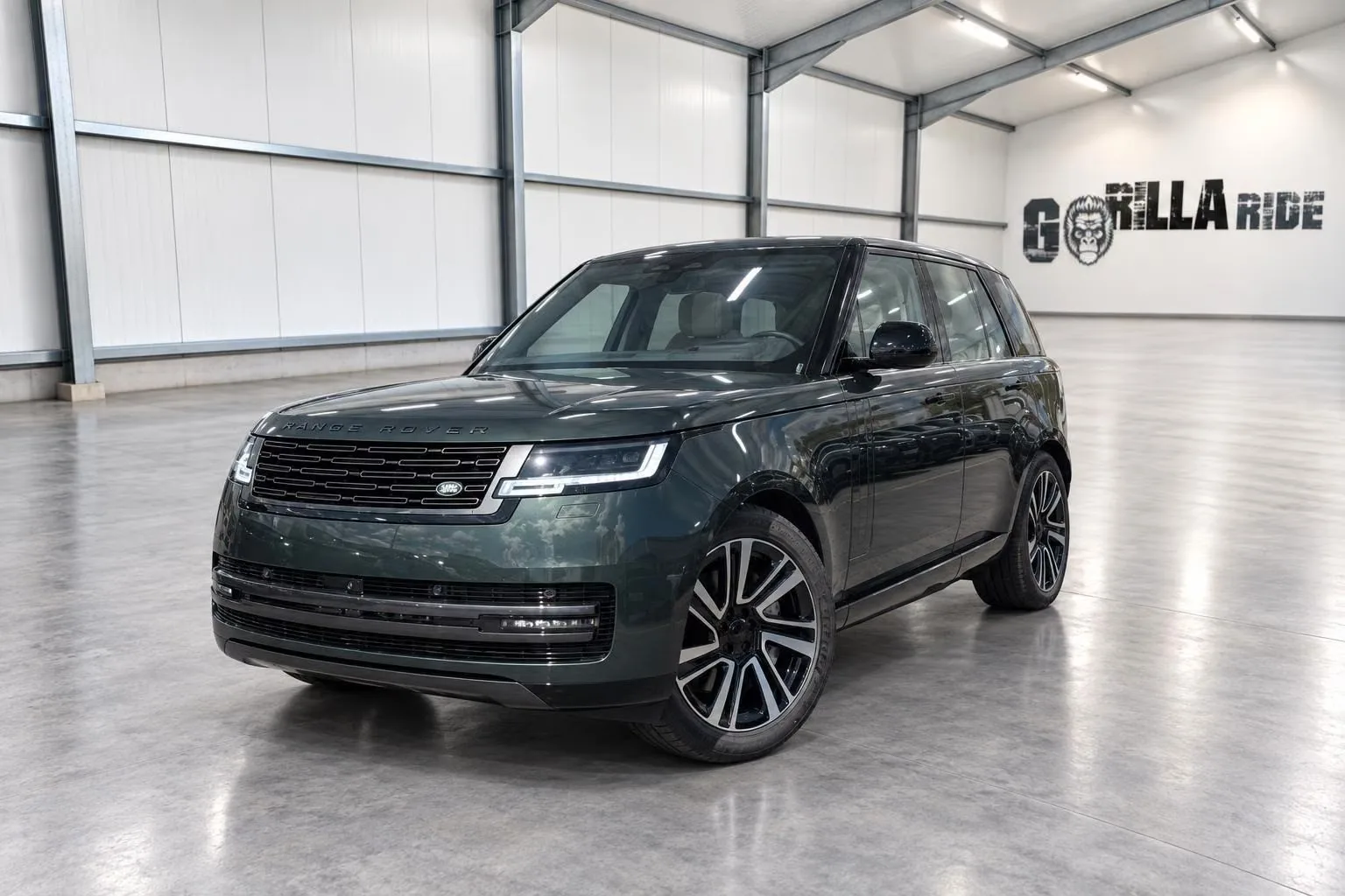 2026 Land Rover Range Rover P550e Autobiography offered by a specialist dealer in Bielefeld, Germany, main photo