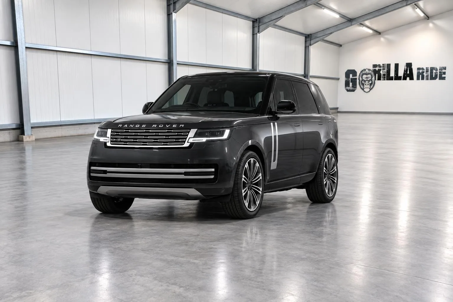 2026 Land Rover Range Rover P530 Autobiography offered by a specialist dealer in Bielefeld, Germany, main photo