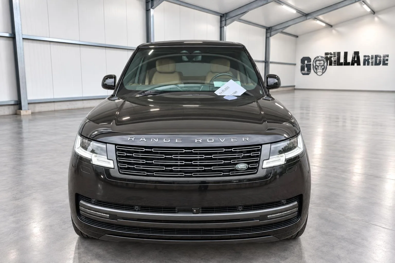 2026 Land Rover Range Rover P530 Autobiography, 2/9