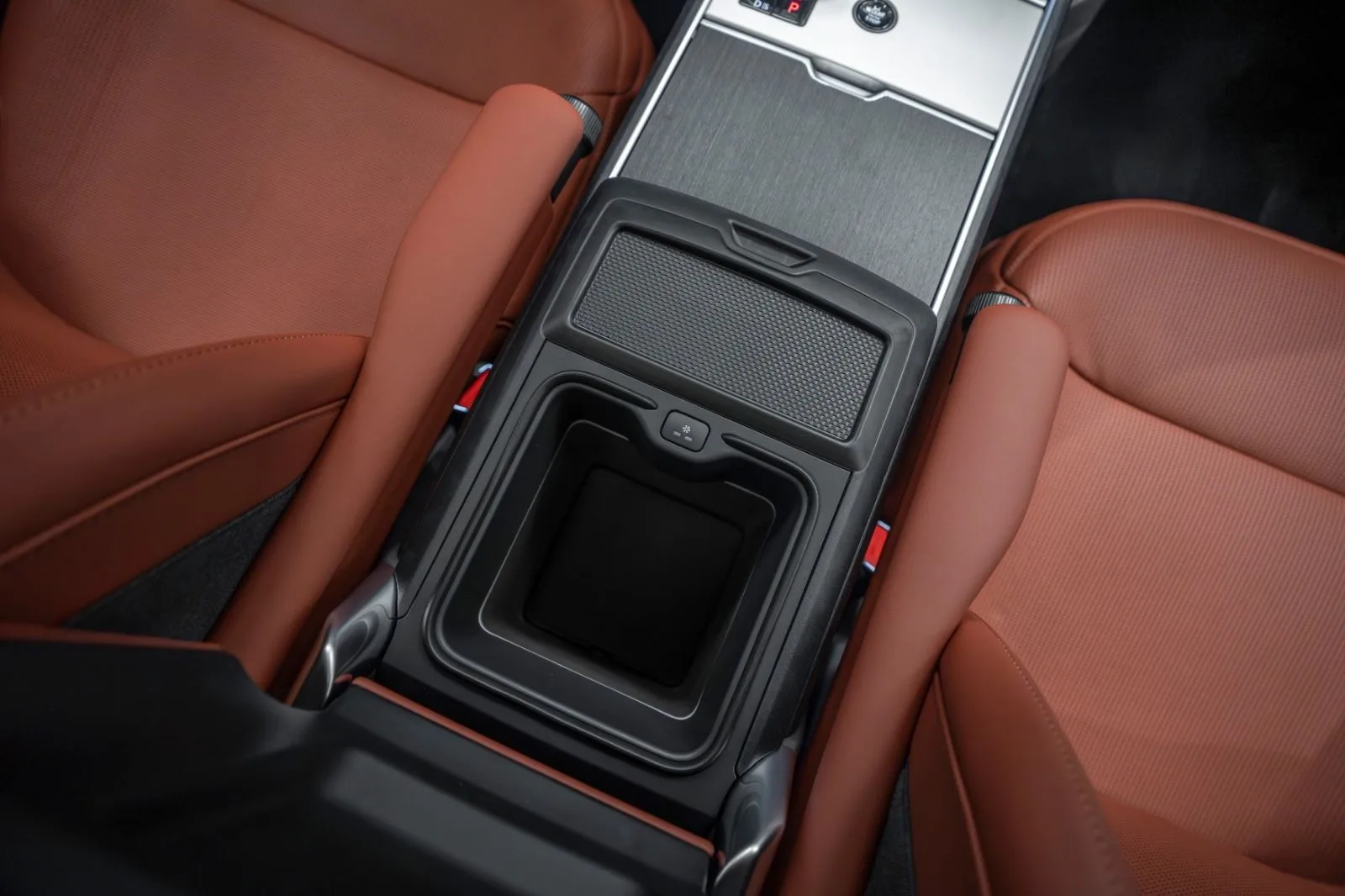 2026 Land Rover Range Rover, 27/30