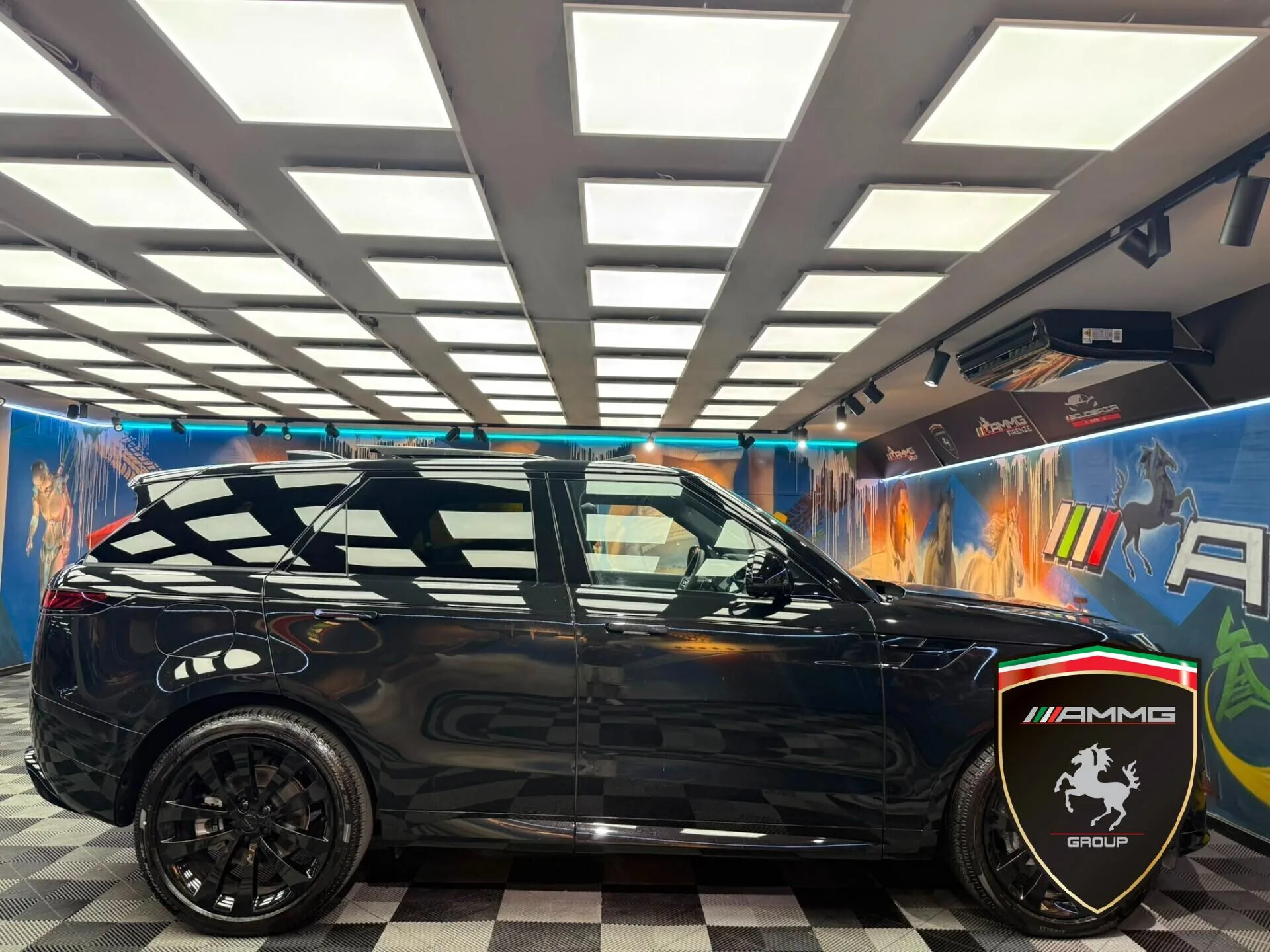 2026 Land Rover Range Rover Sport Dynamic HSE, 8/15