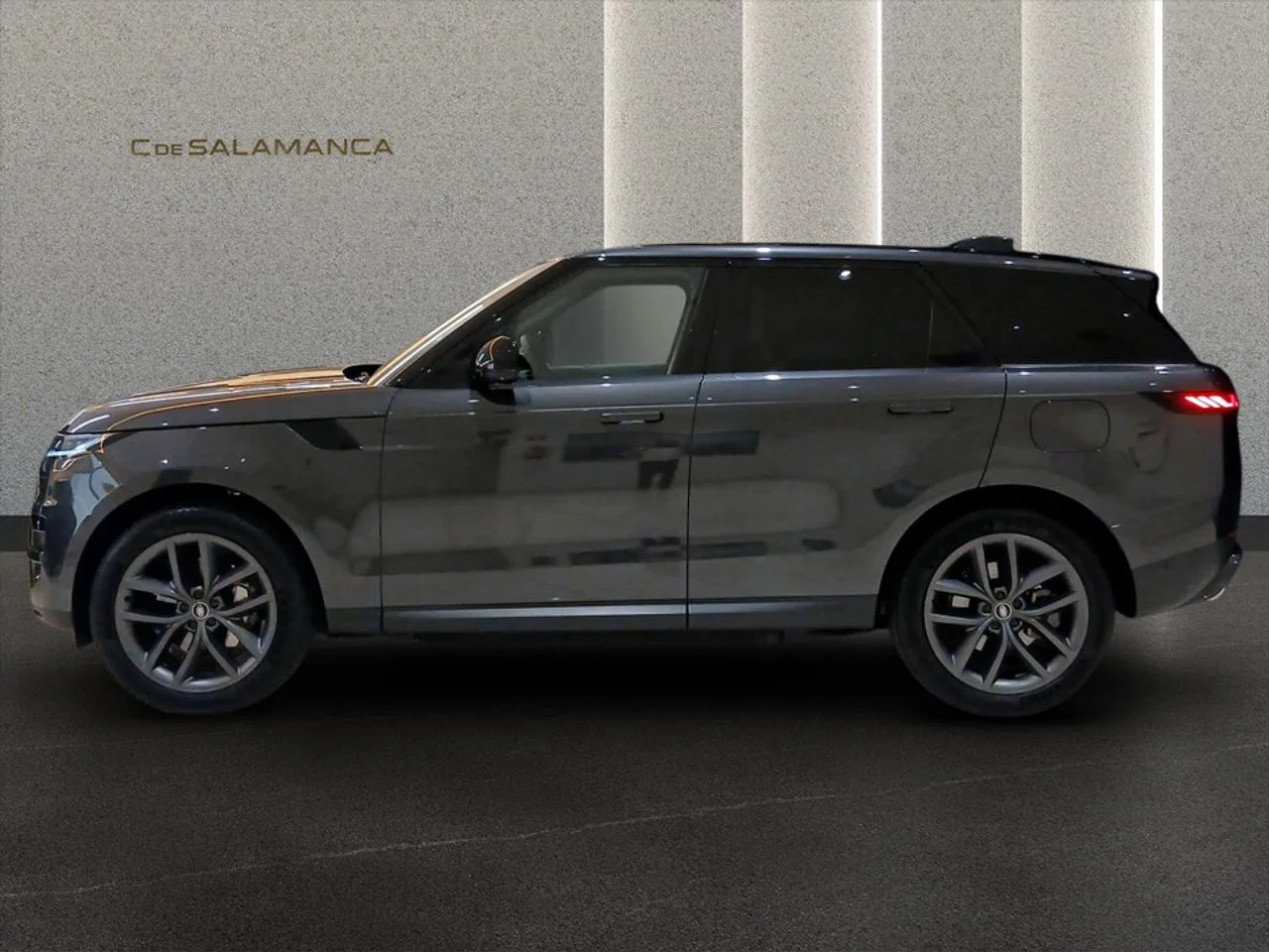 2026 Land Rover Range Rover Sport, 8/22